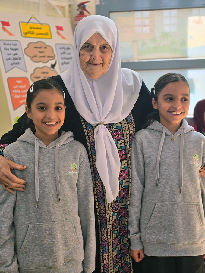 ملتقى الأجيال في مدرسة أجيال الابتدائية في جلجولية